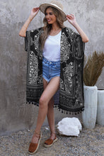 Load image into Gallery viewer, Printed Tassel Trim Open Front Cardigan
