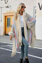 Load image into Gallery viewer, Color Block Fringe Detail Poncho
