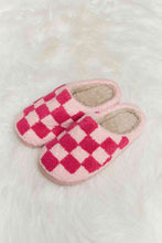 Load image into Gallery viewer, Melody Checkered Print Plush Slide Slippers
