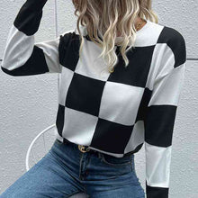 Load image into Gallery viewer, Checkered Drop Shoulder Knit Pullover

