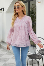 Load image into Gallery viewer, Applique Frill Trim Gathered Detail Blouse
