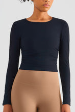 Load image into Gallery viewer, Lightweight Round Neck Long Sleeve Sports Top

