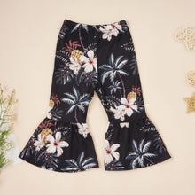 Load image into Gallery viewer, HELLO SUMMER Graphic Top and Floral Flare Pants Set
