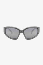 Load image into Gallery viewer, UV400 Polycarbonate Cat-Eye Sunglasses
