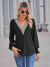 Load image into Gallery viewer, V-Neck Eyelet Flounce Sleeve Blouse
