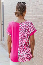 Load image into Gallery viewer, Leopard Two-Tone Round Neck Tee
