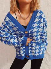 Load image into Gallery viewer, Houndstooth Botton Front  Cardigan with Pockets
