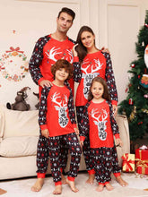 Load image into Gallery viewer, Reindeer Graphic Top and Pants Set
