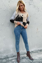 Load image into Gallery viewer, Color Block Ribbed Trim Round Neck Knit Pullover

