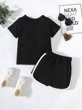 Load image into Gallery viewer, Kids Heart Print T-Shirt and Side Stripe Shorts Set
