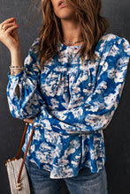 Load image into Gallery viewer, Floral Balloon Sleeve Round Neck Blouse
