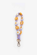 Load image into Gallery viewer, Assorted 4-Piece Macrame Flower Keychain
