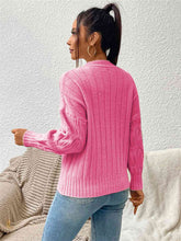 Load image into Gallery viewer, Round Neck Long Sleeve Sweater
