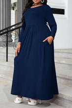 Load image into Gallery viewer, Plus Size Round Neck Long Sleeve Maxi Dress with Pockets
