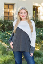 Load image into Gallery viewer, Celeste Design Full Size Contrast Long Sleeve Top
