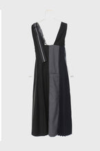 Load image into Gallery viewer, Contrast Pleated Zip-Back Pinafore Dress
