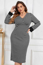 Load image into Gallery viewer, Melo Apparel Plus Size Houndstooth V-Neck Midi Dress

