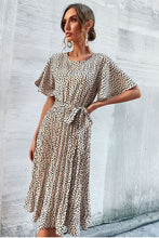 Load image into Gallery viewer, Animal Print Tie-Waist Pleated Dress
