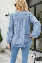 Load image into Gallery viewer, Applique Frill Trim Gathered Detail Blouse
