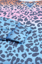 Load image into Gallery viewer, Gradient Leopard Contrast Stitching Sweatshirt
