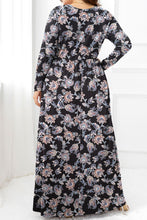 Load image into Gallery viewer, Plus Size Round Neck Long Sleeve Maxi Dress with Pockets
