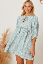Load image into Gallery viewer, Floral Tie Neck Ruched Babydoll Dress
