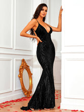 Load image into Gallery viewer, Contrast Sequin Plunge Backless Cami Dress
