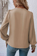 Load image into Gallery viewer, Surplice Neck Lantern Sleeve Blouse
