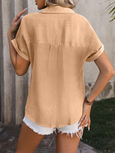 Load image into Gallery viewer, Button Up Short Sleeve Shirt
