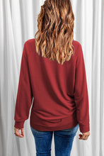 Load image into Gallery viewer, XOXO Heart Round Neck Sweatshirt
