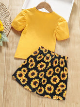 Load image into Gallery viewer, Girls Slogan Graphic Top and Sunflower Print Shorts Set
