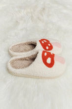 Load image into Gallery viewer, Melody Mushroom Print Plush Slide Slippers
