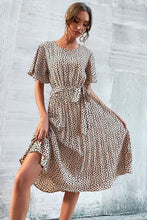 Load image into Gallery viewer, Animal Print Tie-Waist Pleated Dress
