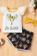 Load image into Gallery viewer, Baby Girl Graphic Flutter Sleeve Tee and Floral Shorts Set
