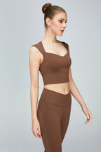 Load image into Gallery viewer, Sweat Absorbing Sleeveless Sports Bra
