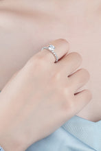 Load image into Gallery viewer, Classic 4-Prong Moissanite Ring
